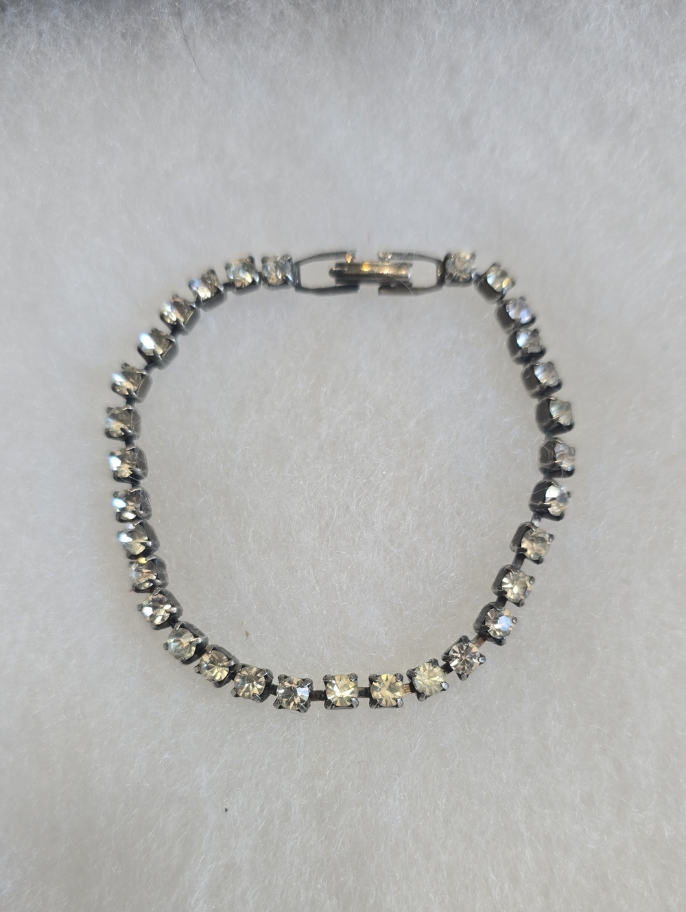 Classic Clear Crystal Rhinestone Tennis Bracelet - Silver Tone